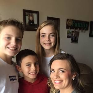 Meet your Posher, Tonya